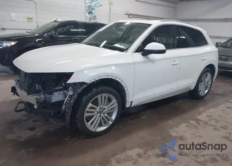 2018 Audi Q5 2.0T Premium/2.0T Tech Premium z USA, uszkodzony, nr VIN WA1BNAFY0J2233261